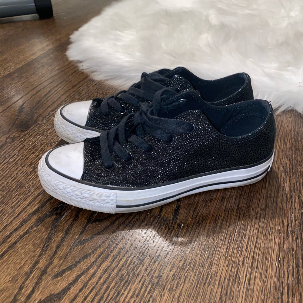 Converse All Star Size 5 - image 1